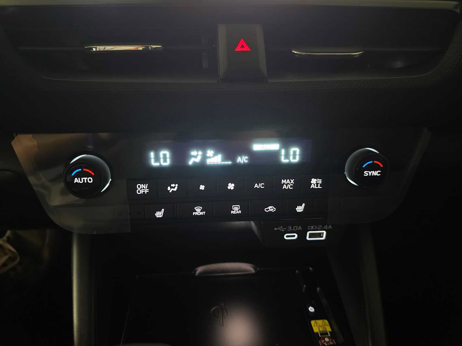 New 2026 Subaru Outback Limited AWD/4WD image 27