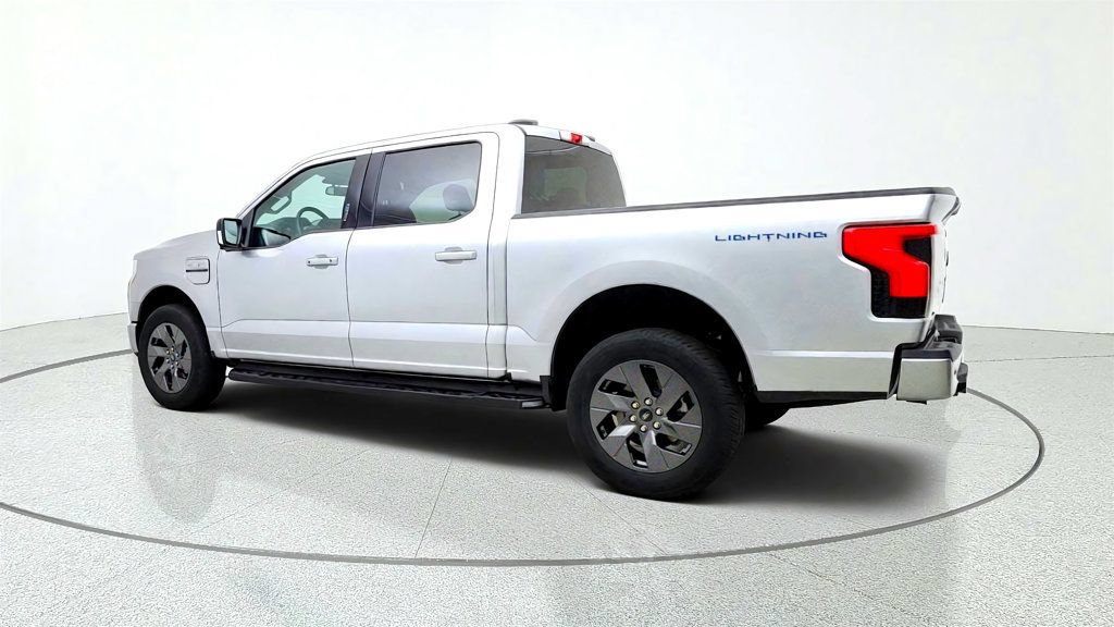 Used 2023 Ford F150 Lightning XLT w/ Equipment Group 312A High AWD/4WD image 7