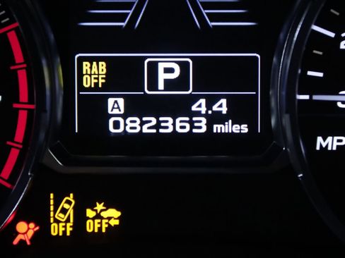 Used 2018 Subaru Forester 2.5i Touring w/ Popular Package #3B AWD/4WD image 41
