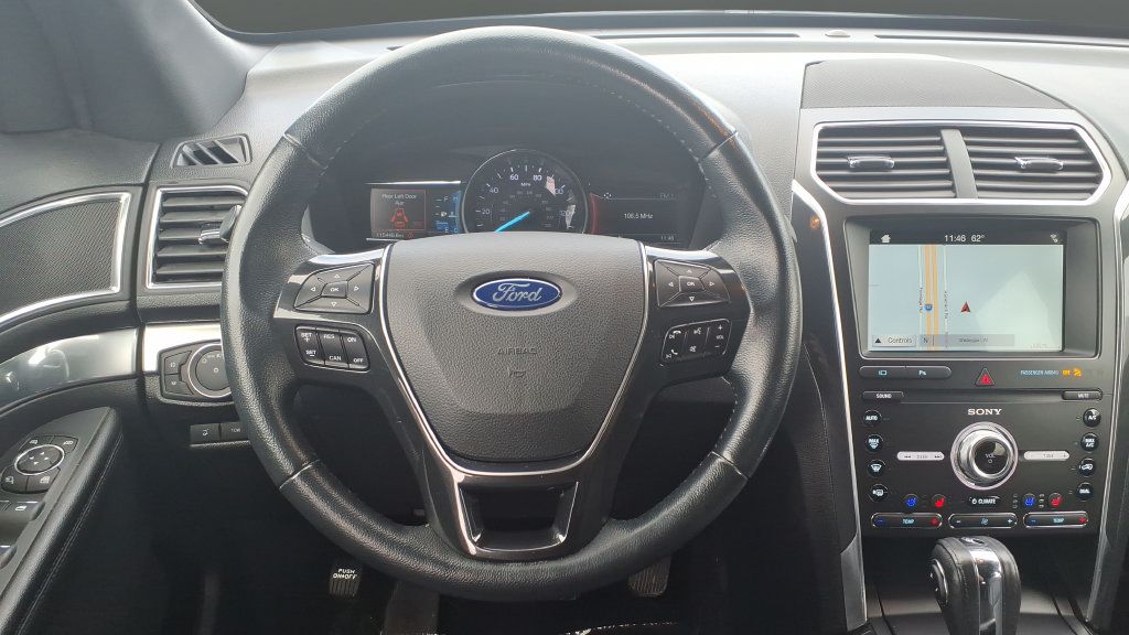Used 2019 Ford Explorer Limited w/ Class III Trailer Tow Package AWD/4WD image 14