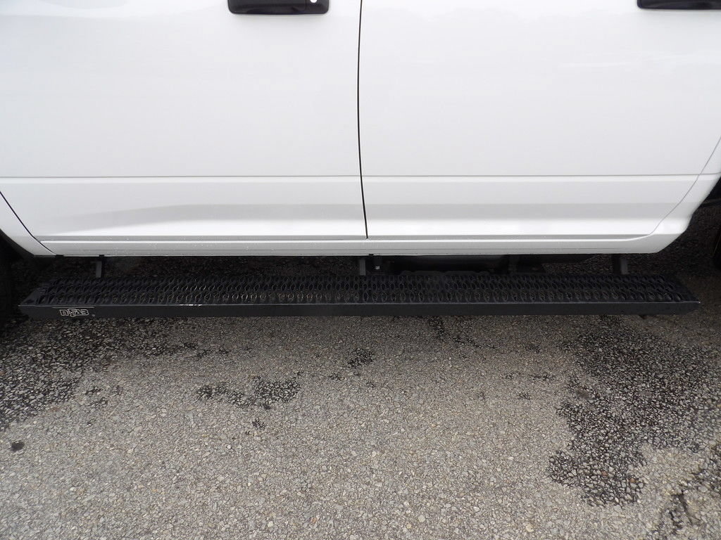 Used 2026 RAM 3500 Tradesman w/ Chrome Appearance Group AWD/4WD image 46