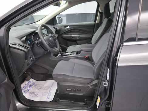 Used 2018 Ford Escape SE w/ SE Sync 3 Package FWD image 28