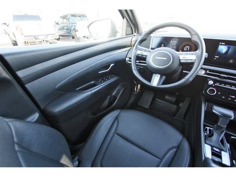 Used 2025 Hyundai Tucson XRT FWD image 11