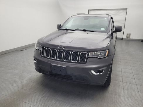 Used 2017 Jeep Grand Cherokee Laredo w/ Quick Order Package 23E AWD/4WD image 15