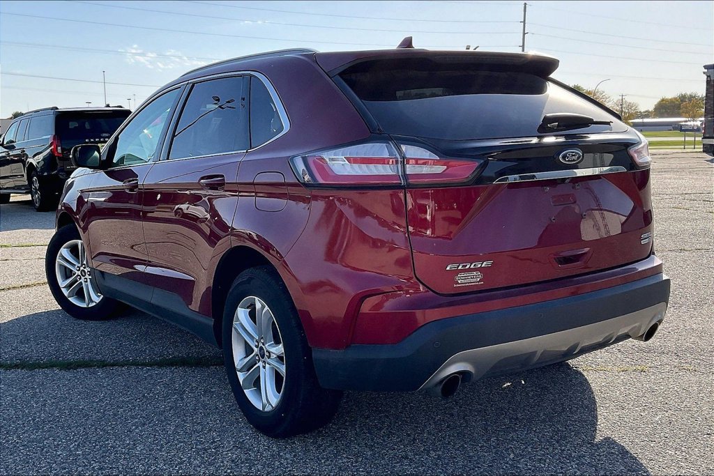 Certified 2019 Ford Edge SEL w/ Equipment Group 201A AWD/4WD image 3