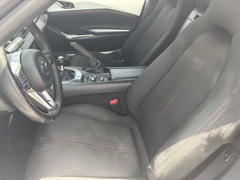 Used 2016 MAZDA MX-5 Miata Club w/ Brembo/BBS Package RWD image 9