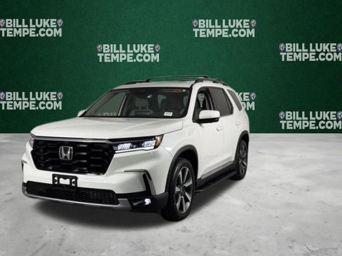 Used 2024 Honda Pilot Elite image 3