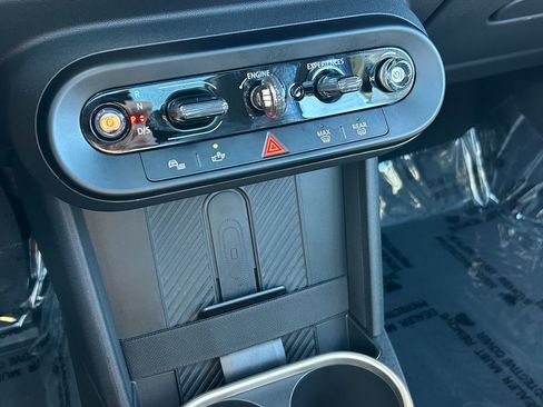 Used 2025 MINI Cooper S image 27