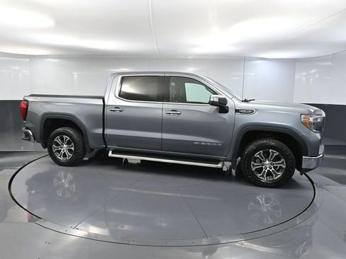 Used 2019 GMC Sierra 1500 SLE w/ SLE Value Package AWD/4WD image 4