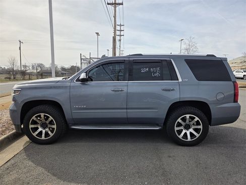 Used 2015 Chevrolet Tahoe LTZ image 2