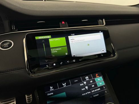 Used 2020 Land Rover Range Rover Evoque R-Dynamic SE image 19
