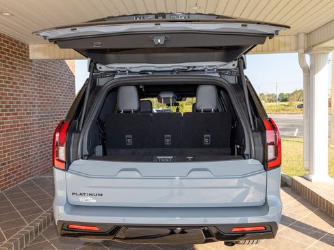 New 2025 Ford Expedition Platinum w/ Stealth Performance Package image 34