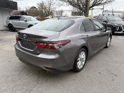 Used 2024 Toyota Camry LE FWD image 5