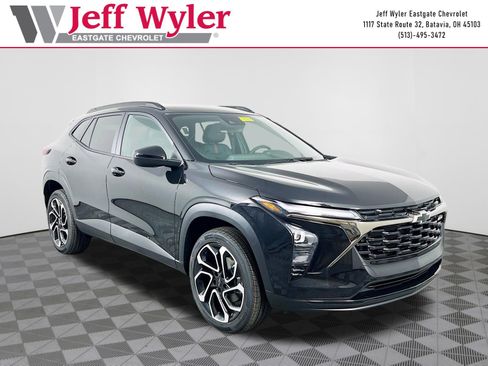 New 2026 Chevrolet Trax RS FWD image 1