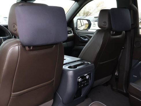 Used 2024 GMC Yukon XL Denali w/ Max Trailering Package image 16