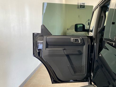 New 2026 Ford Bronco Badlands AWD/4WD image 15
