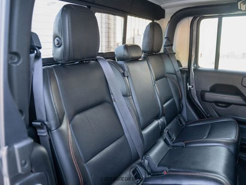 Used 2023 Jeep Gladiator Mojave w/ Trailer Tow Package image 70