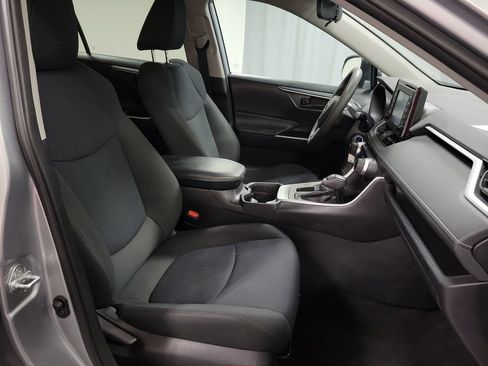 Used 2020 Toyota RAV4 LE w/ All Weather Liner Package FWD image 25