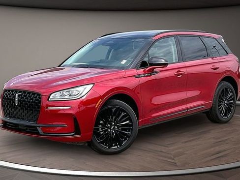 Used 2024 Lincoln Corsair Reserve w/ Equipment Group 201A AWD/4WD image 1
