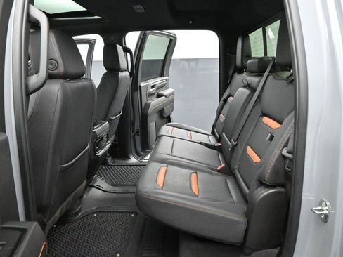 Used 2024 GMC Sierra 3500 AT4 w/ AT4 Premium Plus Package image 31