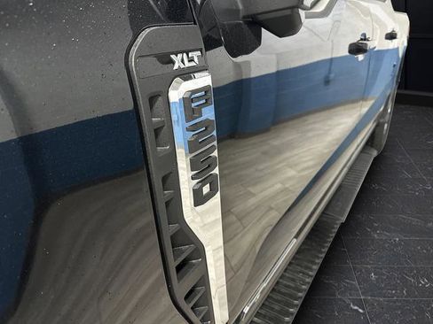 New 2026 Ford F250 XLT w/ XLT Premium Package image 37