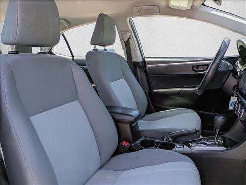 Used 2016 Toyota Corolla L FWD image 19