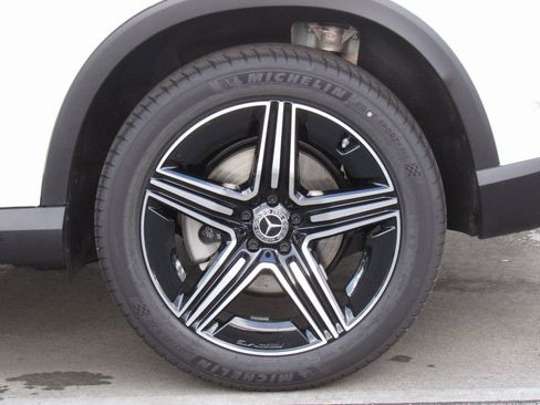 New 2026 Mercedes-Benz GLC 300 4MATIC image 36