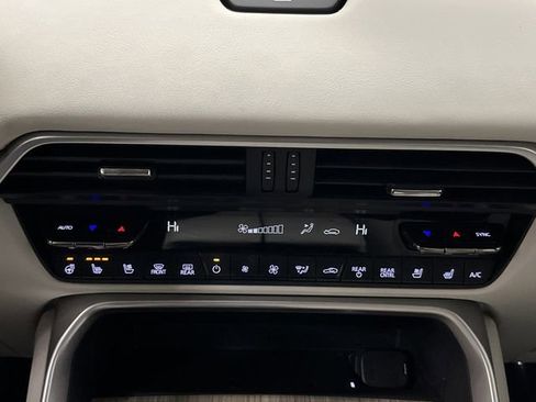 Used 2024 MAZDA CX-90 Plug-In Hybrid w/ Premium Plus image 21