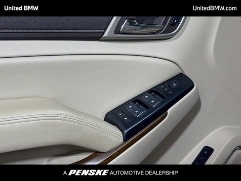 Used 2019 GMC Yukon Denali w/ Denali Ultimate Package RWD image 3