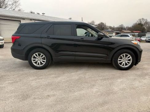 Used 2021 Ford Explorer 2WD image 6