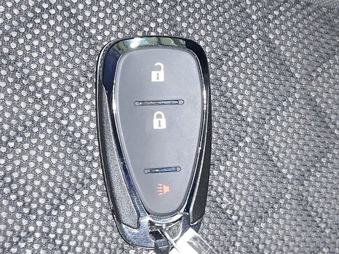 Used 2019 Chevrolet Blazer LT image 32