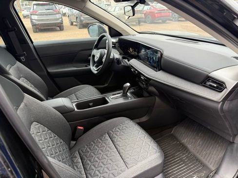 New 2026 Nissan Kicks SV w/ Cold Weather Package FWD image 23