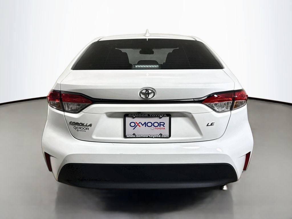 Used 2025 Toyota Corolla LE FWD image 6