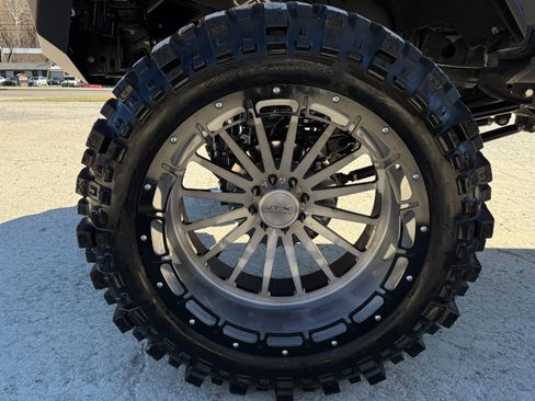 Used 2021 Ford F250 Lariat image 12