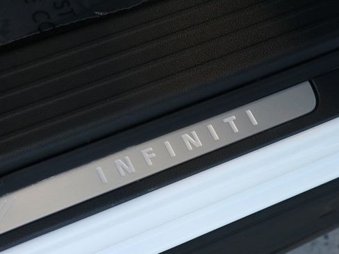 Certified 2025 INFINITI QX60 Pure image 38