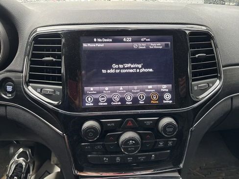 Used 2021 Jeep Grand Cherokee Limited image 15