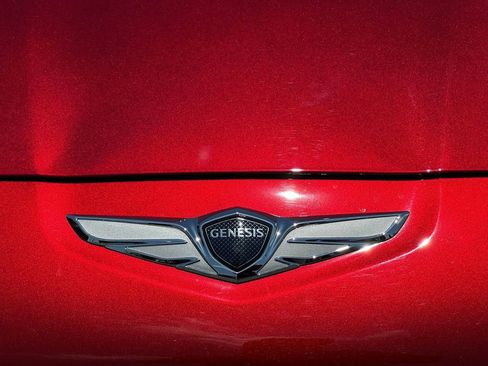 Used 2023 Genesis G70 3.3T w/ Sport Prestige Package RWD image 10