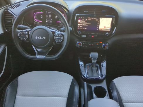 Used 2024 Kia Soul GT-Line FWD image 50