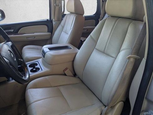 Used 2008 Chevrolet Tahoe LT w/ LT Preferred Equipment Group image 16