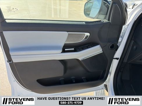 Used 2025 Ford Expedition Max Platinum w/ Driver's Package image 21