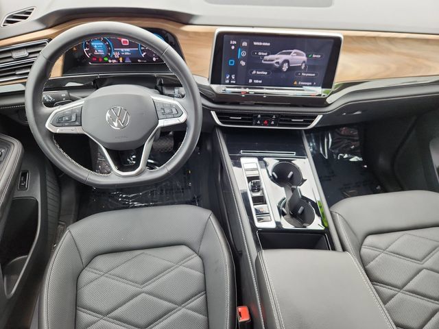 Certified 2025 Volkswagen Atlas SE AWD/4WD image 10