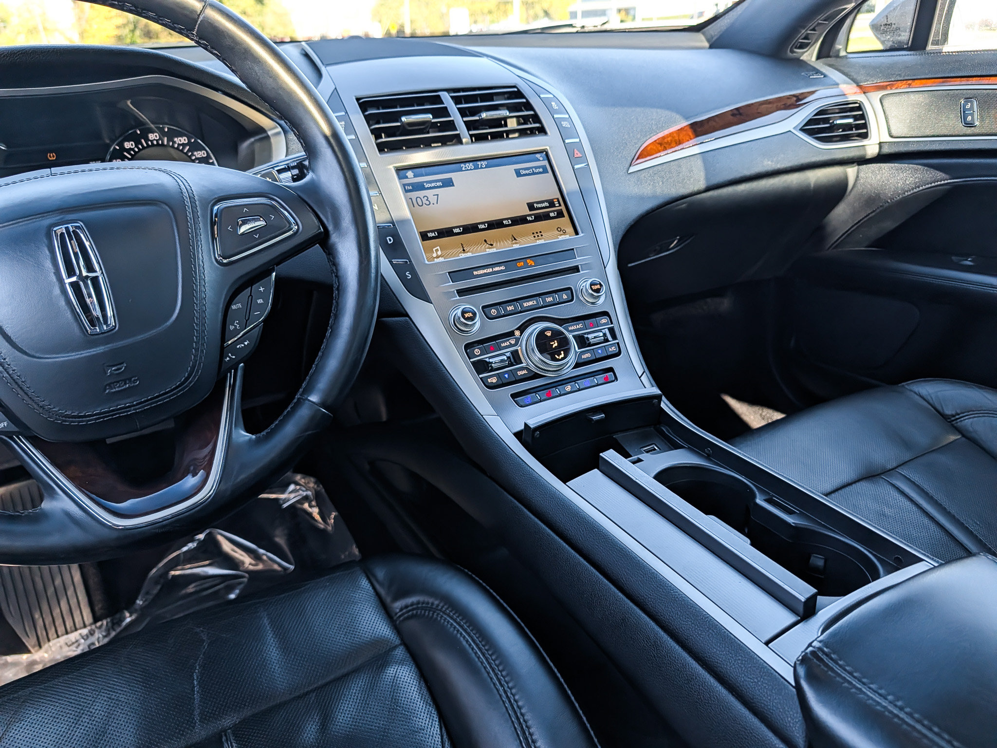 Used 2017 Lincoln MKZ Reserve w/ Climate Package AWD/4WD image 24