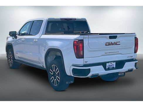 Used 2022 GMC Sierra 1500 AT4 AWD/4WD image 4