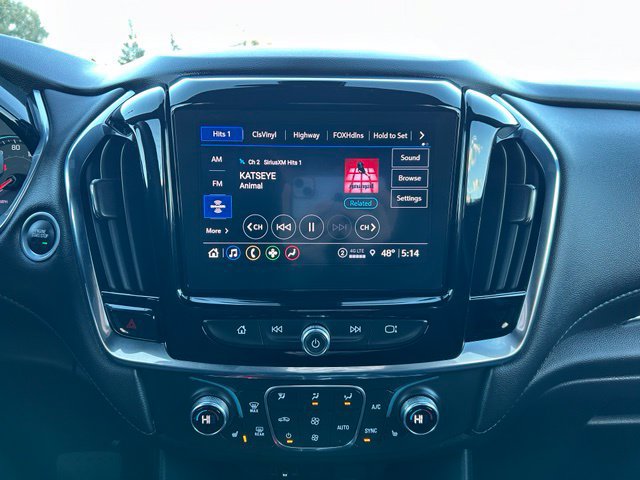Used 2022 Chevrolet Traverse LT AWD/4WD image 16