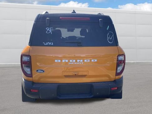 New 2026 Ford Bronco Sport Outer Banks w/ Outer Banks Tech Package+ AWD/4WD image 3