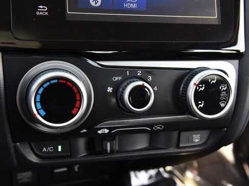 Used 2016 Honda Fit EX image 15