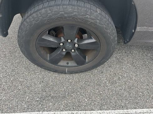 Used 2016 RAM 1500 Express RWD image 10