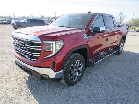 New 2026 GMC Sierra 1500 SLT w/ SLT Premium Plus Package AWD/4WD image 11