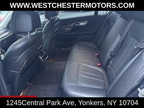 Used 2019 BMW 740e xDrive w/ Executive Package AWD/4WD image 28