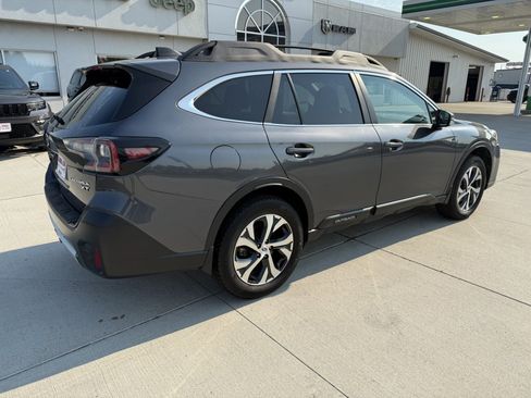 Used 2020 Subaru Outback Limited XT w/ Popular Package #2 AWD/4WD image 8